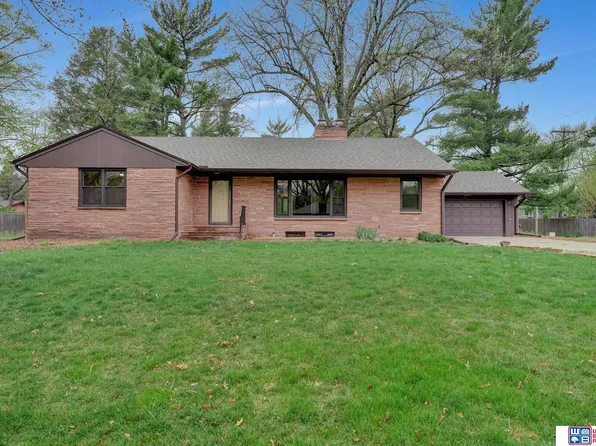 1905 S 45th St, Lincoln, NE 68506