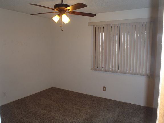 5th image of 1249 Mountain View Dr