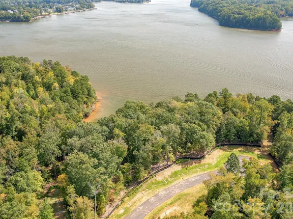 1217 Great Egret Dr #30, Clover, SC 29710