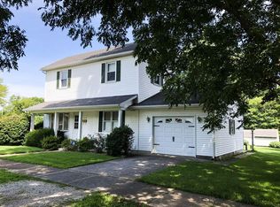 209 W 4th South St, Mount Olive, IL 62069