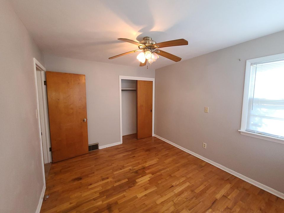 1st image of 2308 Wall St
