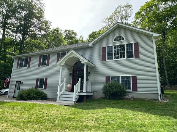 31 Cherry Hill Road, Brooklyn, CT 06234