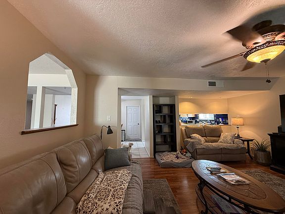 3rd image of 7409 Pecos Trl NW