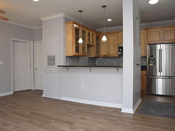 2nd image of 720 N Person St APT 103