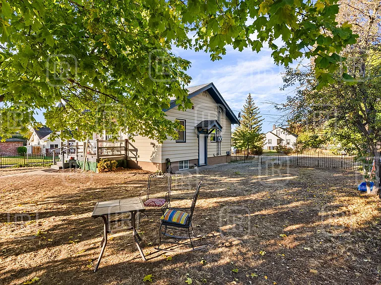 3903 N Jefferson St — Photo 6