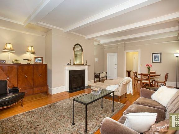 2nd image of 212 E 48th St APT 4D