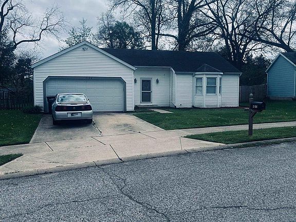 5th image of 2106 Spring Hill Dr