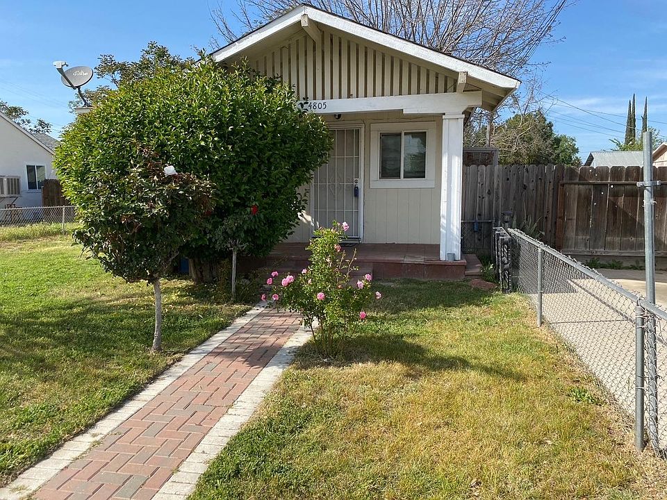 1st image of 4805 2nd St