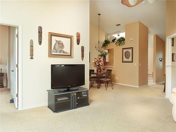 3rd image of 850 Glades Ct NE