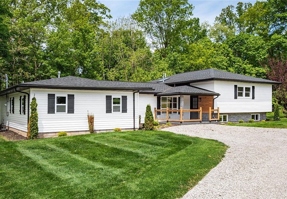 1st image of 3185 Corvus Dr