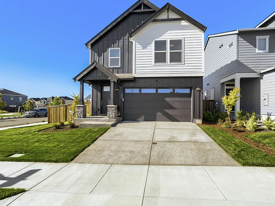 1600 NE 181st Ave