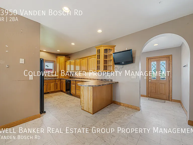 N3950 Vanden Bosch Rd — Photo 7