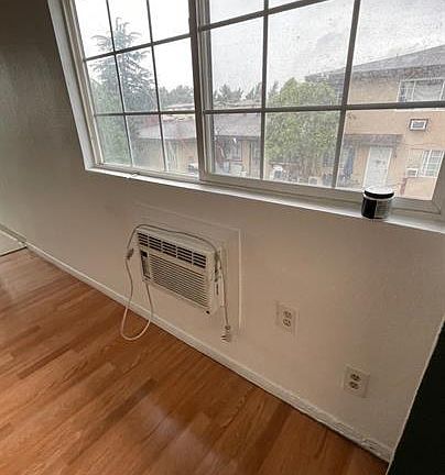 2nd image of 2482 Chanslor St APT 1
