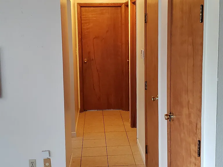 17 Vanderbilt Dr #G — Photo 1