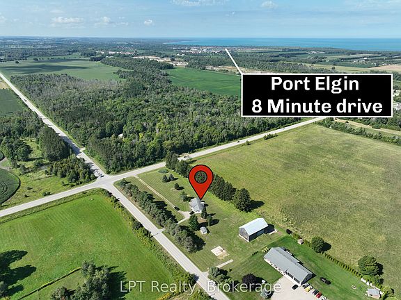 3rd image of 5194 Bruce Rd #3