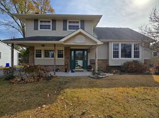 33 Fairmount Dr, Glassboro, NJ 08028