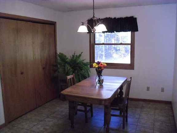 5th image of 10127 Woodland Trl