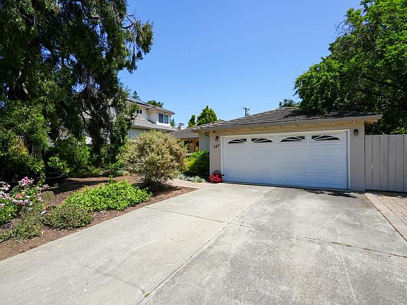 3rd image of 787 Florales Dr