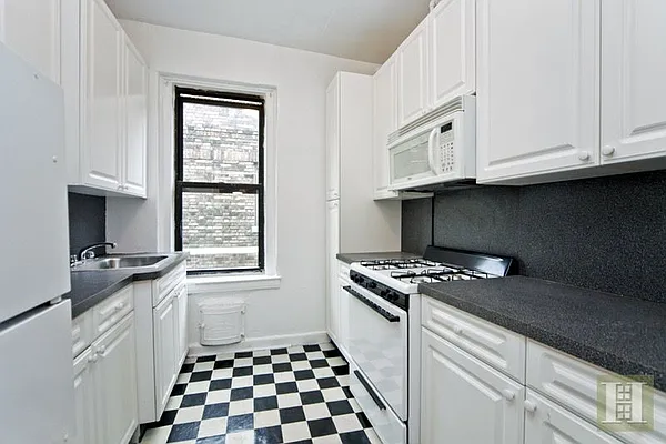 Rented by Halstead Real Estate | media 3