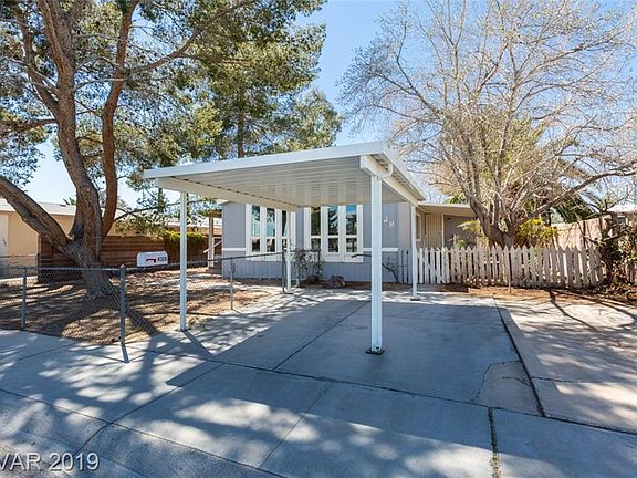 2nd image of 4328 Zinnia Ln