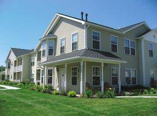 3H Heirloom Ln, Clifton Park, NY 12065
