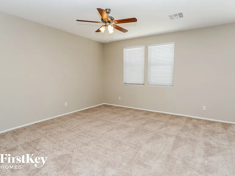 10841 Pearl River Ave — Photo 11