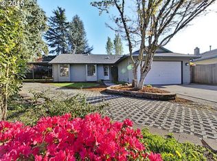 2752 SE Cypress St, Hillsboro, OR 97123