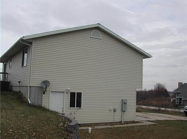 2nd image of 131 Hi View Dr