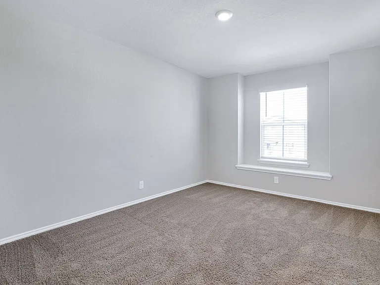 13512 Waxman Spark — Photo 17