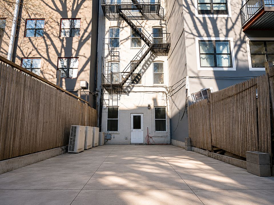 1st image of 828 Saint Johns Pl #1B