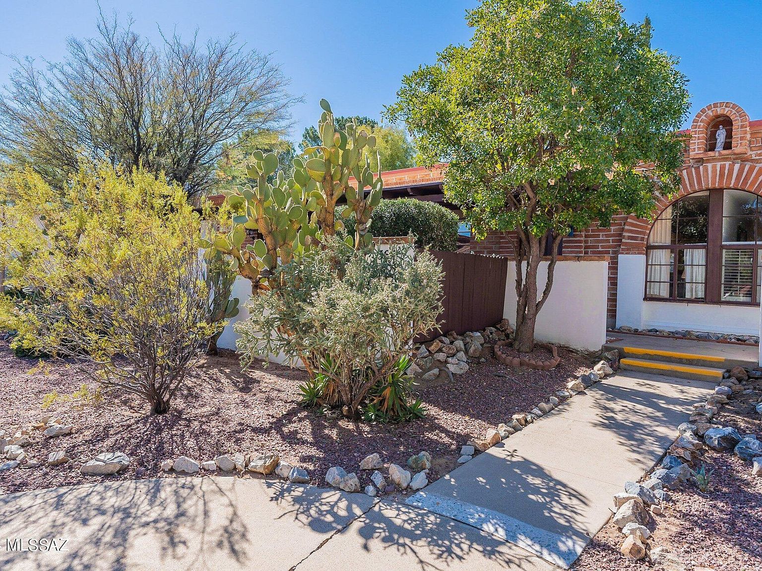 364 S Paseo Lobo UNIT B, Green Valley, AZ 85614 | MLS #22404242 | Zillow