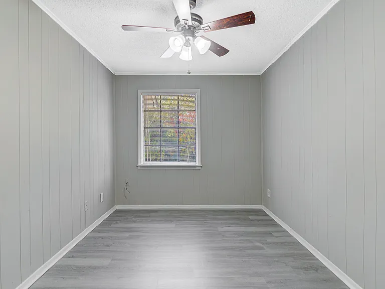 2291 Madison Ave — Photo 7