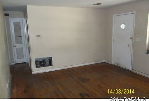 5th image of 731 E Grove Pl