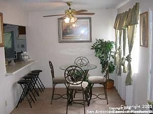 4th image of 303 Glenbrook