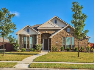 6621 Meadow Glen Dr, Midlothian, TX 76065