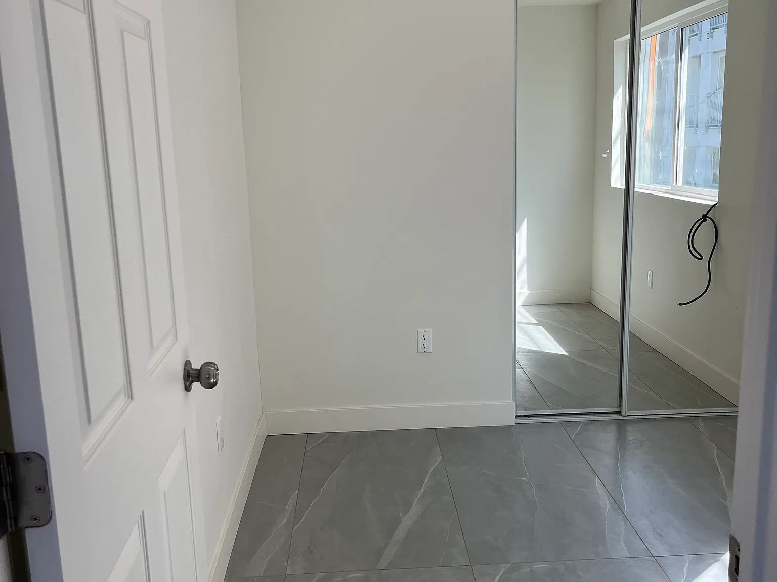 1 bed, 450 sqft, $1,650 — Photo 4