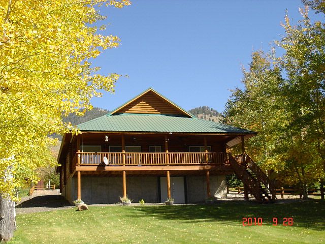1st image of 3856 Lake Shore Dr