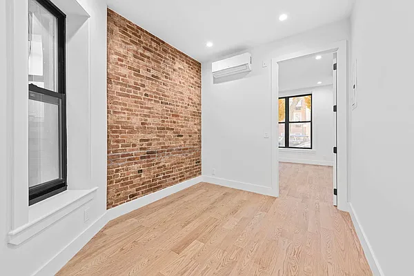 Rented by Compass | media 3