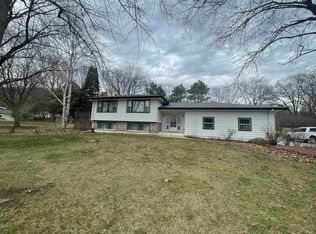 W11290 County Road V, Lodi, WI 53555