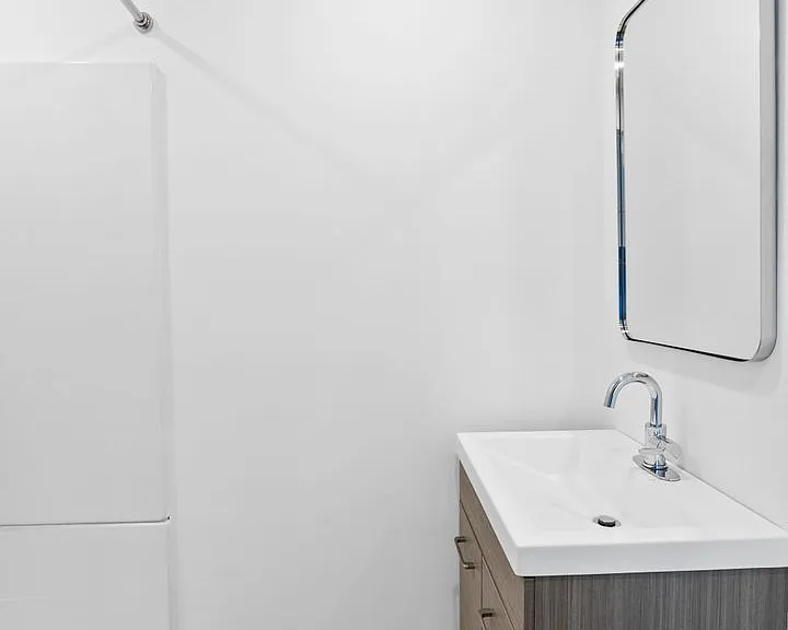 723 West Ave #3 — Photo 13