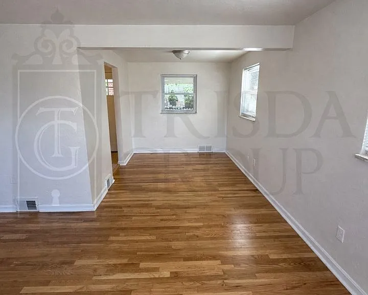 422 Jacobson Dr — Photo 33