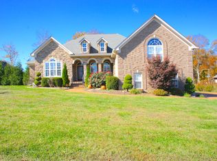 822 Harrisburg Ln, Mount Juliet, TN 37122