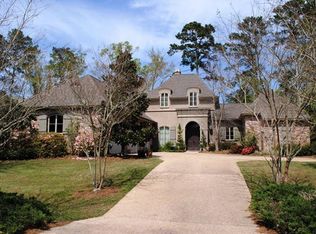 13688 Oakley Ln, Saint Francisville, LA 70775