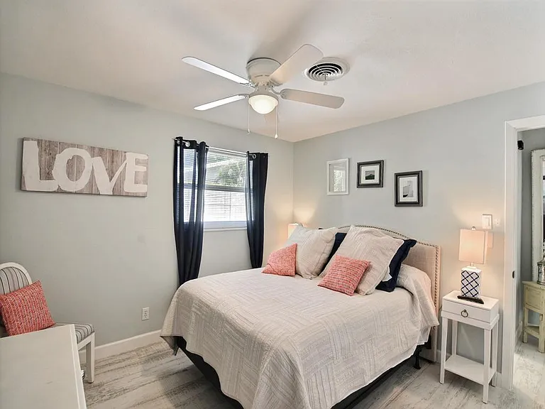 610 Honeysuckle Ln — Photo 21