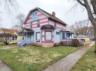 628 E Illinois Ave, Morris, IL 60450