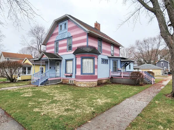 628 E Illinois Ave, Morris, IL 60450