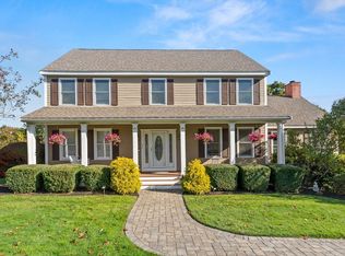 21 Lakeview Ave, Danvers, MA 01923
