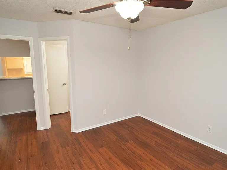 8630 Mallard Reserve Dr #205 — Photo 36