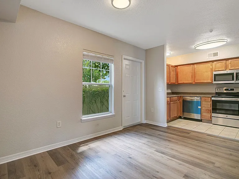 3656 N Goldenrod Rd — Photo 20