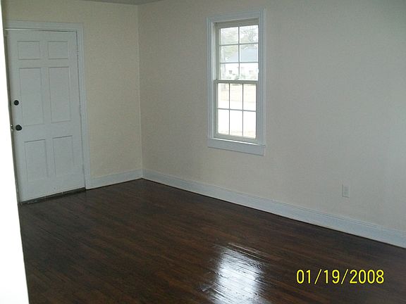 4th image of 1030 Blandy Ave